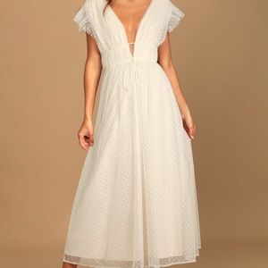 Lulu’s V Neck Cream Dress